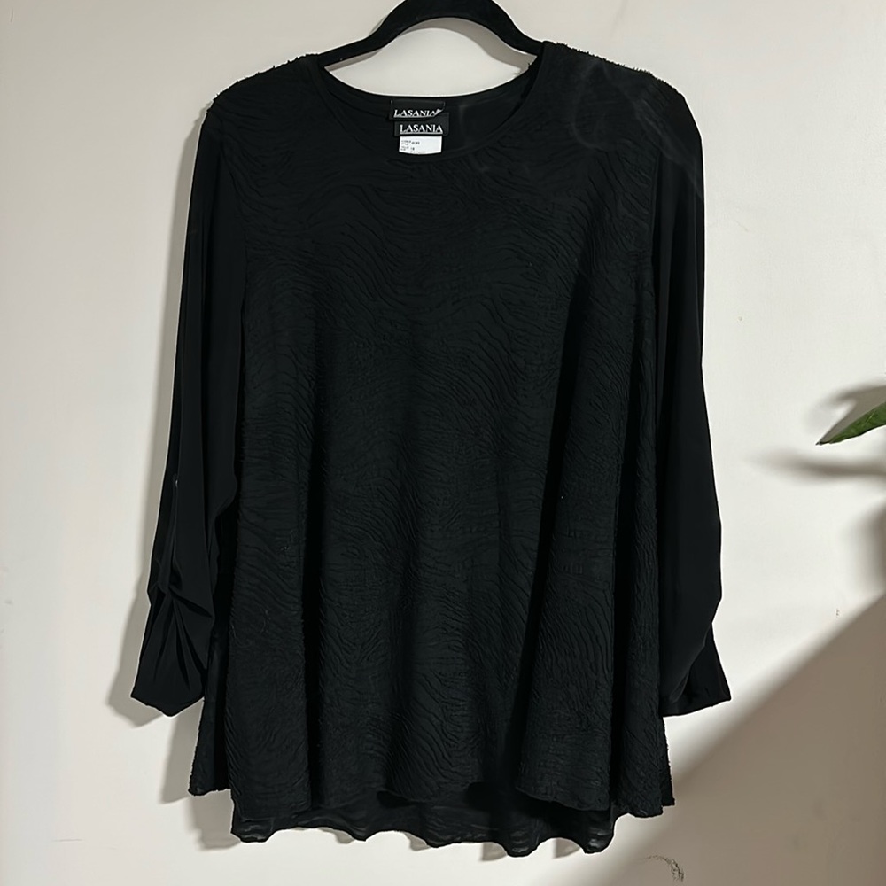 Lasania sheer top with tank top size 18